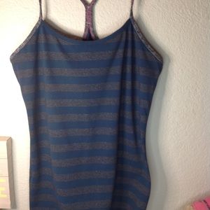 Lululemon power Y tank with built in bra